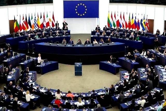 荷兰抢安世半导体<strong></p>
<p>000552股票</strong>，遭中国反制！汽车面临停产，荷兰想紧急对华谈判