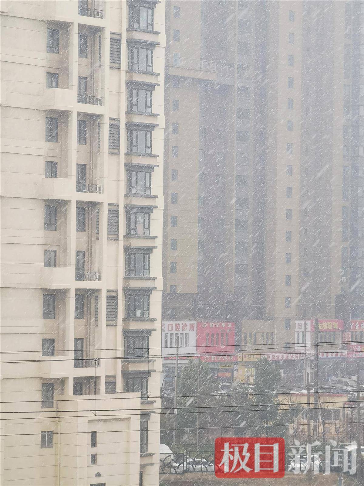 长春一班主任课前让学生排队受检“是否穿秋裤”<strong></p>
<p>000552股票</strong>，网友点赞：以后你会感谢老师