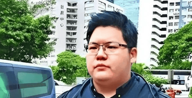 考古 | 向太小儿子向佑罕见露面！曾惹怒大佬高呼我爸是向华强<strong></p>
<p>000552股票</strong>，与母亲决裂真相曝光