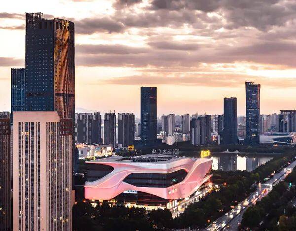 刘宁在洛阳市领导干部会议上强调：牢记殷殷嘱托 勇于担当作为 奋力建强中原城市群副中心城市