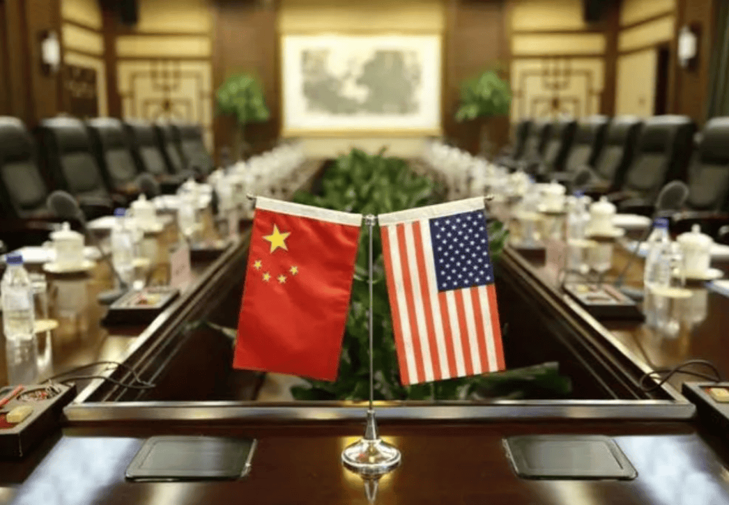 中美对决<strong></p>
<p>600740股票</strong>，首个冤大头自投罗网，中国杀鸡儆猴，3个危险信号曝光