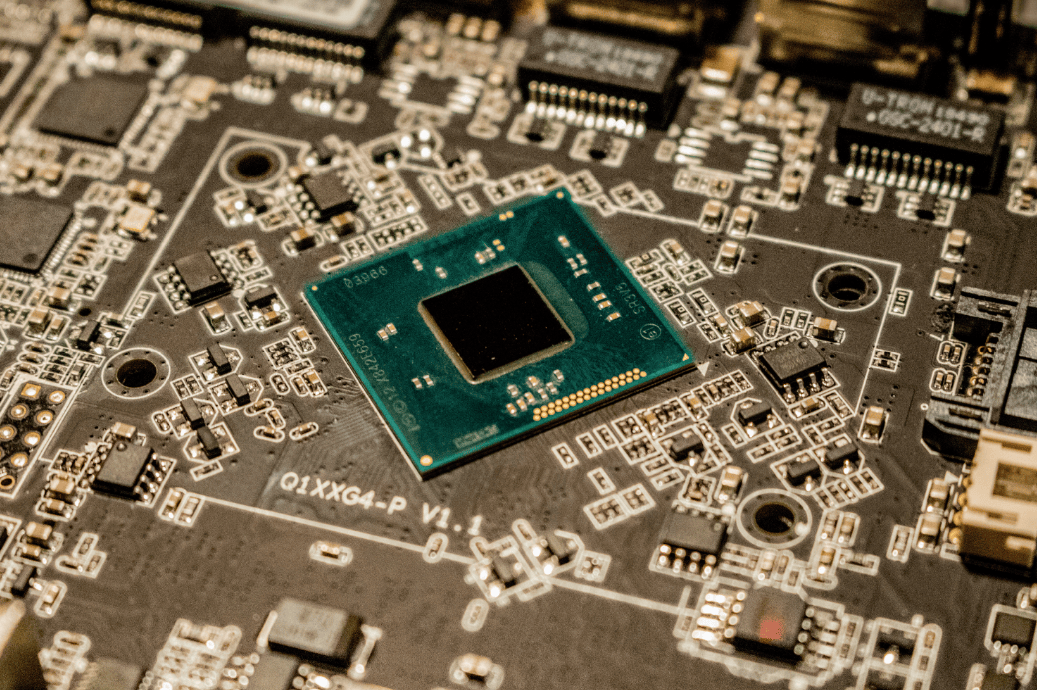 中美对决<strong></p>
<p>600740股票</strong>，首个冤大头自投罗网，中国杀鸡儆猴，3个危险信号曝光