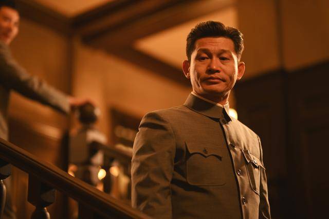 《沉默的荣耀》中出演谷正文出圈<strong></p>
<p>福成五丰股票</strong>,演员余皑磊:保持“千人千面”,在创作的痛苦中快乐