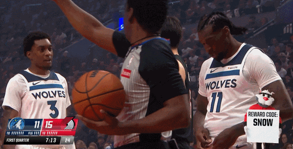 杨瀚森迎NBA常规赛首秀<strong></p>
<p>600303股票</strong>，两罚全中拿到个人NBA生涯首分；此前出场时播音字幕都是中文