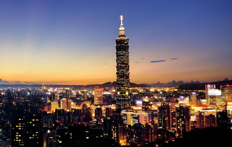 郑丽文高喊“我是中国人”<strong></p>
<p>600303股票</strong>，但她手里的国民党机会已经不多了