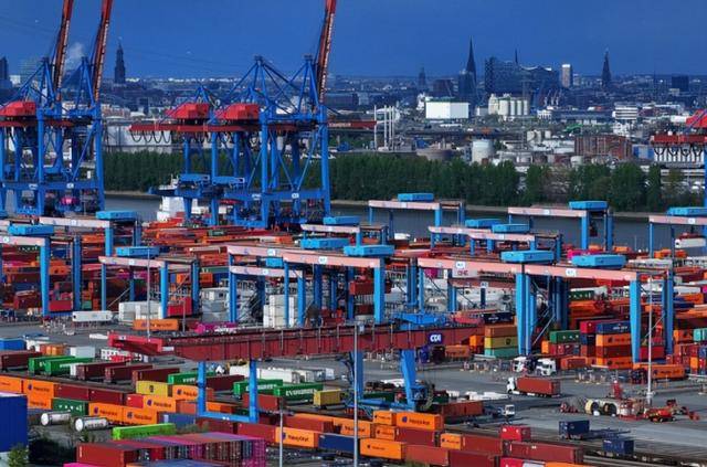 中欧刚通完话<strong></p>
<p>601998股票</strong>，德国就要对华动用“核选项”？不料，中国又排第一了