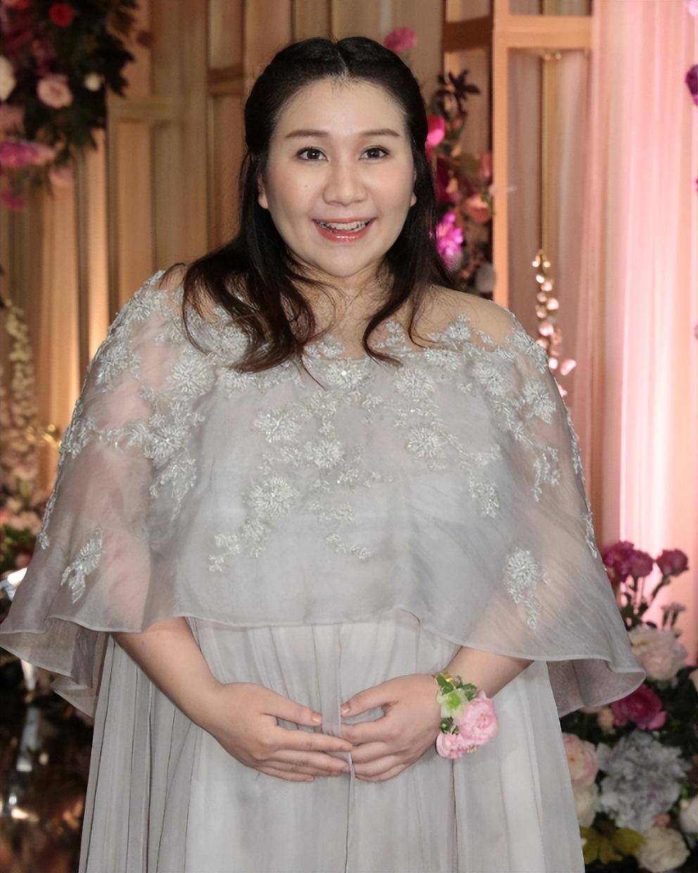 考古 | 何超莲窦骁双双辟谣离婚<strong></p>
<p>601998股票</strong>！两人感情生活引各方热议