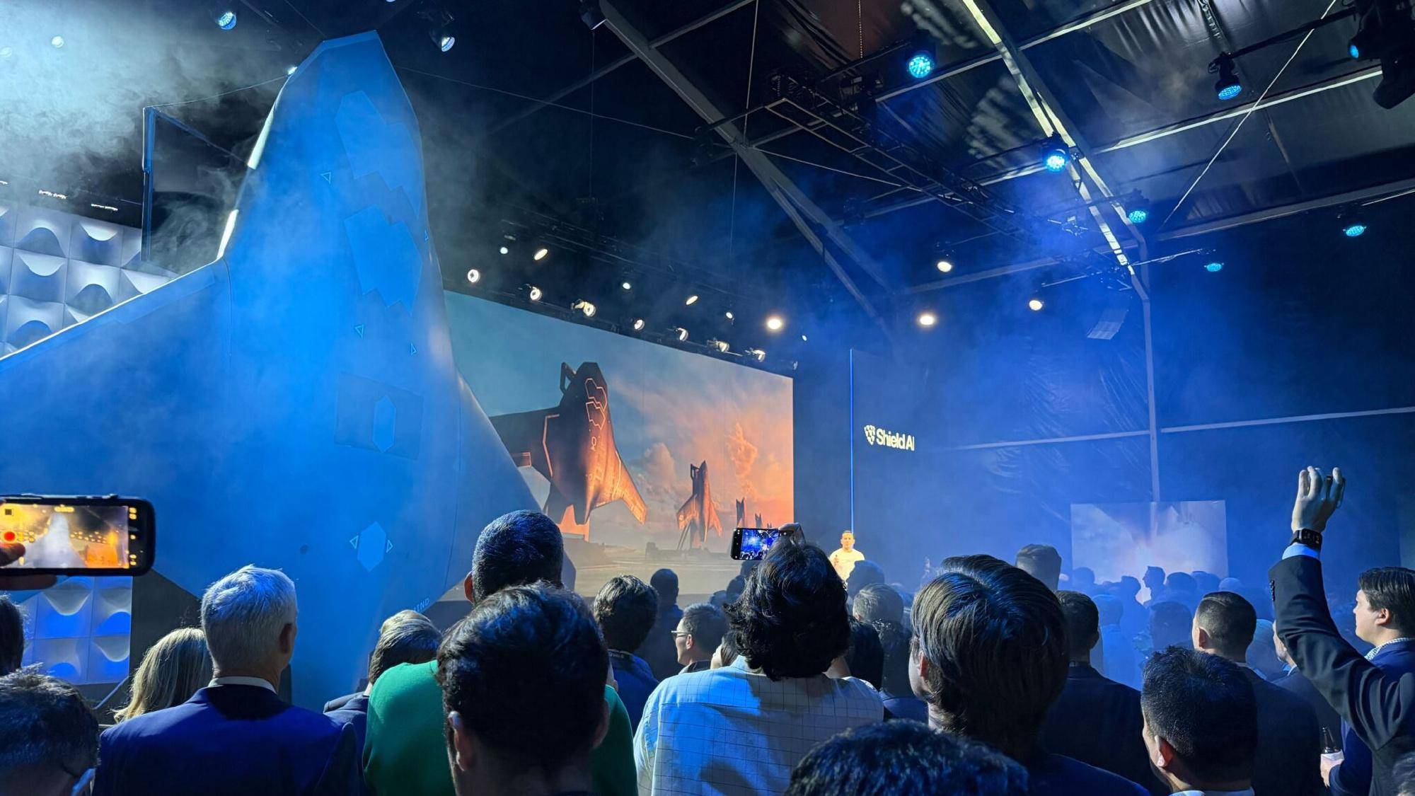 无空速管<strong></p>
<p>300235股票</strong>，疑似第二架歼-50：美国精神胜利法，新六代机东亚决战