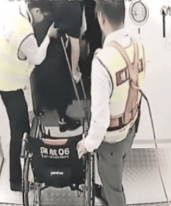 郑智化怒斥机场背后<strong></p>
<p>顺丰股票002352</strong>，一段偏激的批评与一场迅速的回应 | 有风自南