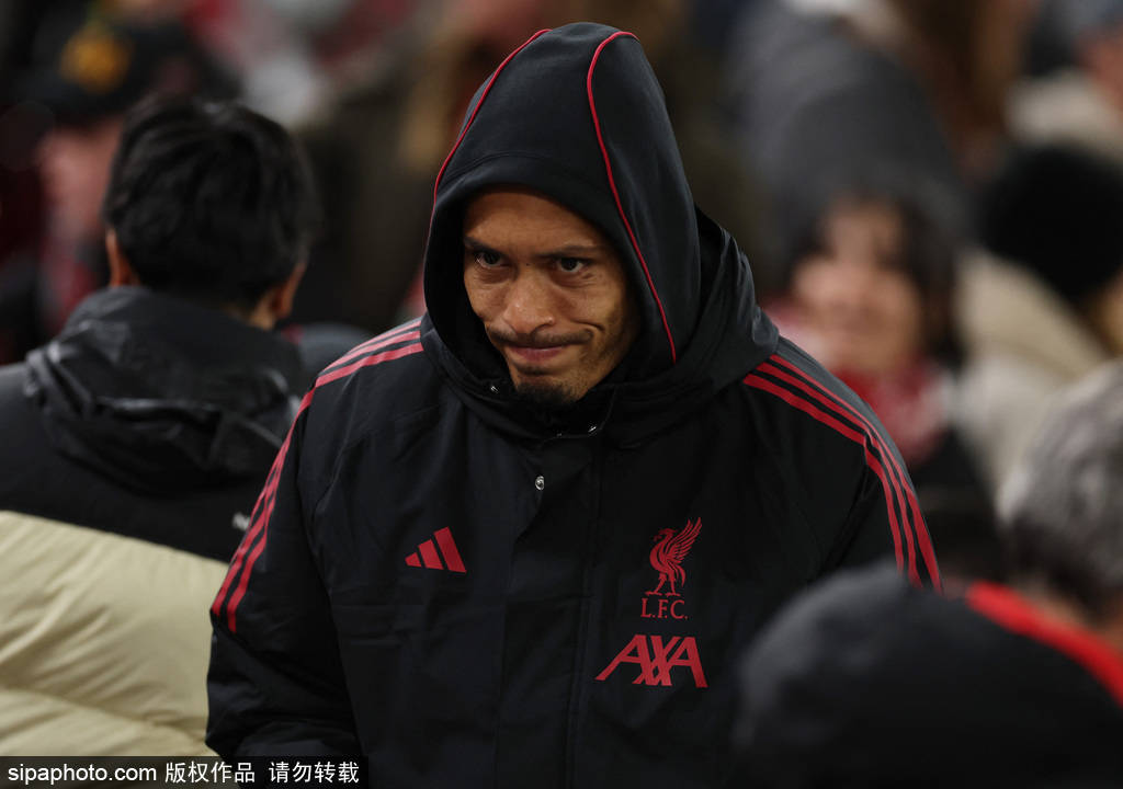 遭赛季三杀<strong></p>
<p>亚马逊股票股价实时行情</strong>！联赛杯-萨尔双响 利物浦轮换阵容0-3水晶宫出局