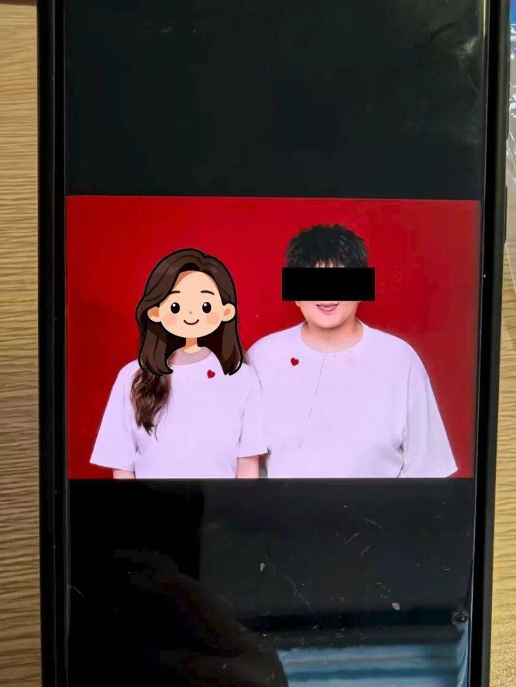 事发上海！女子崩溃“他昨晚还在我家吃饭”<strong></p>
<p>亚马逊股票股价实时行情</strong>，聊天记录曝光诈骗细节