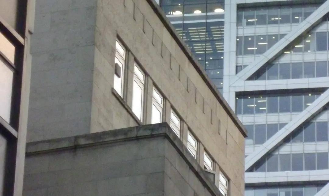 资产规模破万亿<strong></p>
<p>亚马逊股票股价实时行情</strong>，重庆银行因投资业务不审慎等违规行为被罚