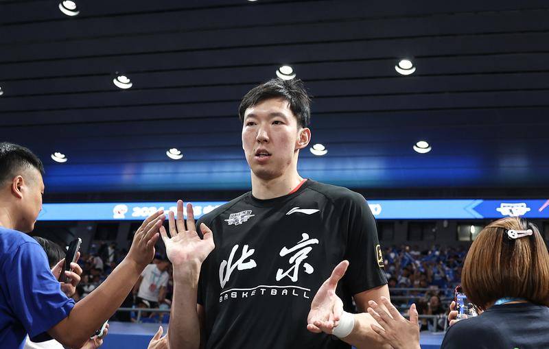 周琦提醒杨瀚森保持心态：美国很多黑人瞧不起<strong></p>
<p>股票新闻</strong>我们