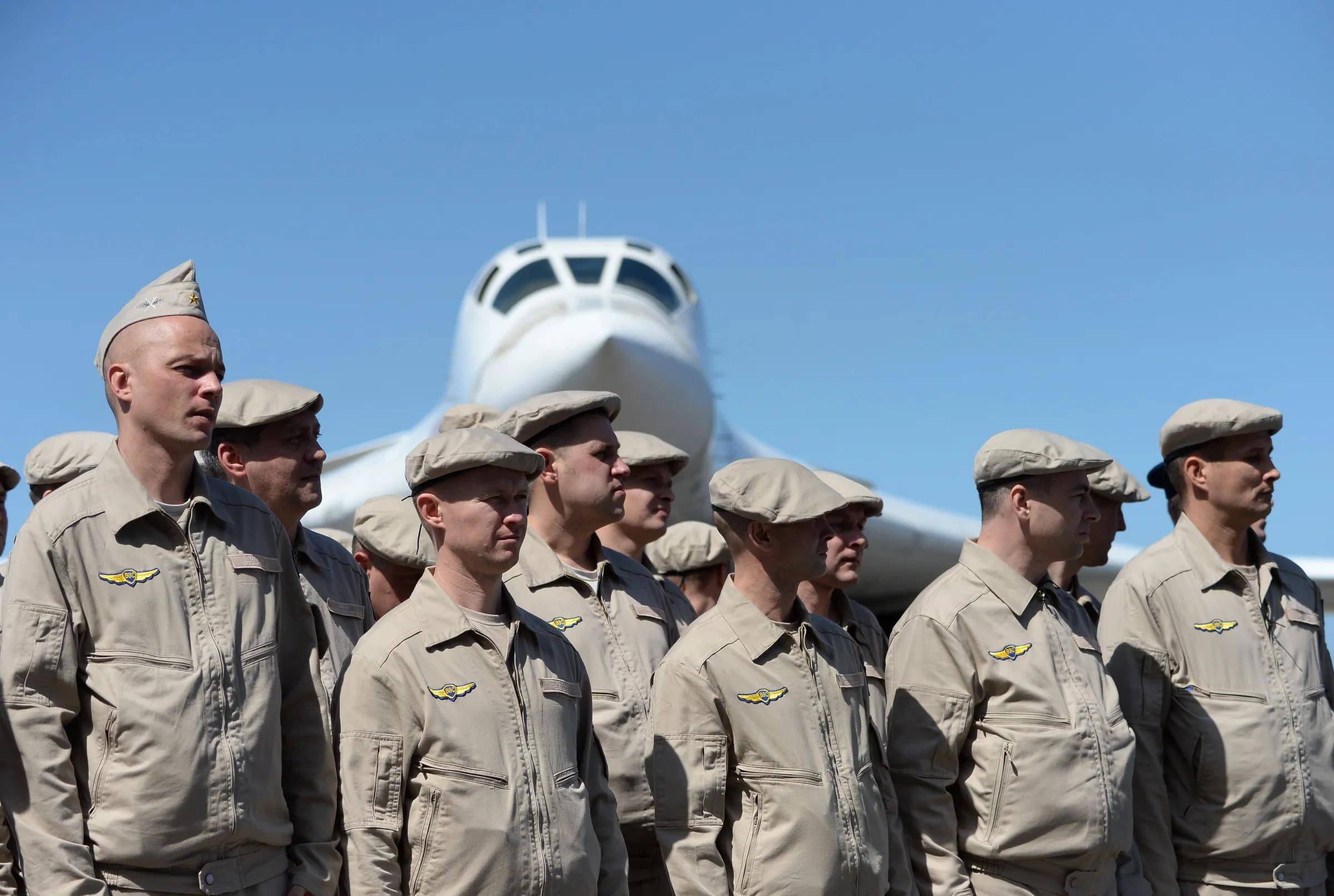 俄大运日夜运兵<strong></p>
<p>股票新闻</strong>，瓦格纳或出兵委内瑞拉，普京将挫败美国变天计划