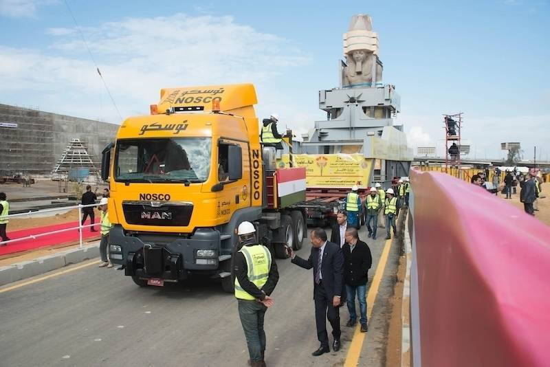 建了20年的大埃及博物馆终于开馆<strong></p>
<p>白银股票</strong>!图坦卡蒙、太阳船齐聚