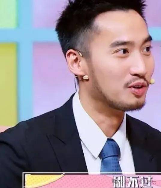 第三段婚姻亮红灯<strong></p>
<p>正荣股票</strong>？他不会又要离婚了吧......