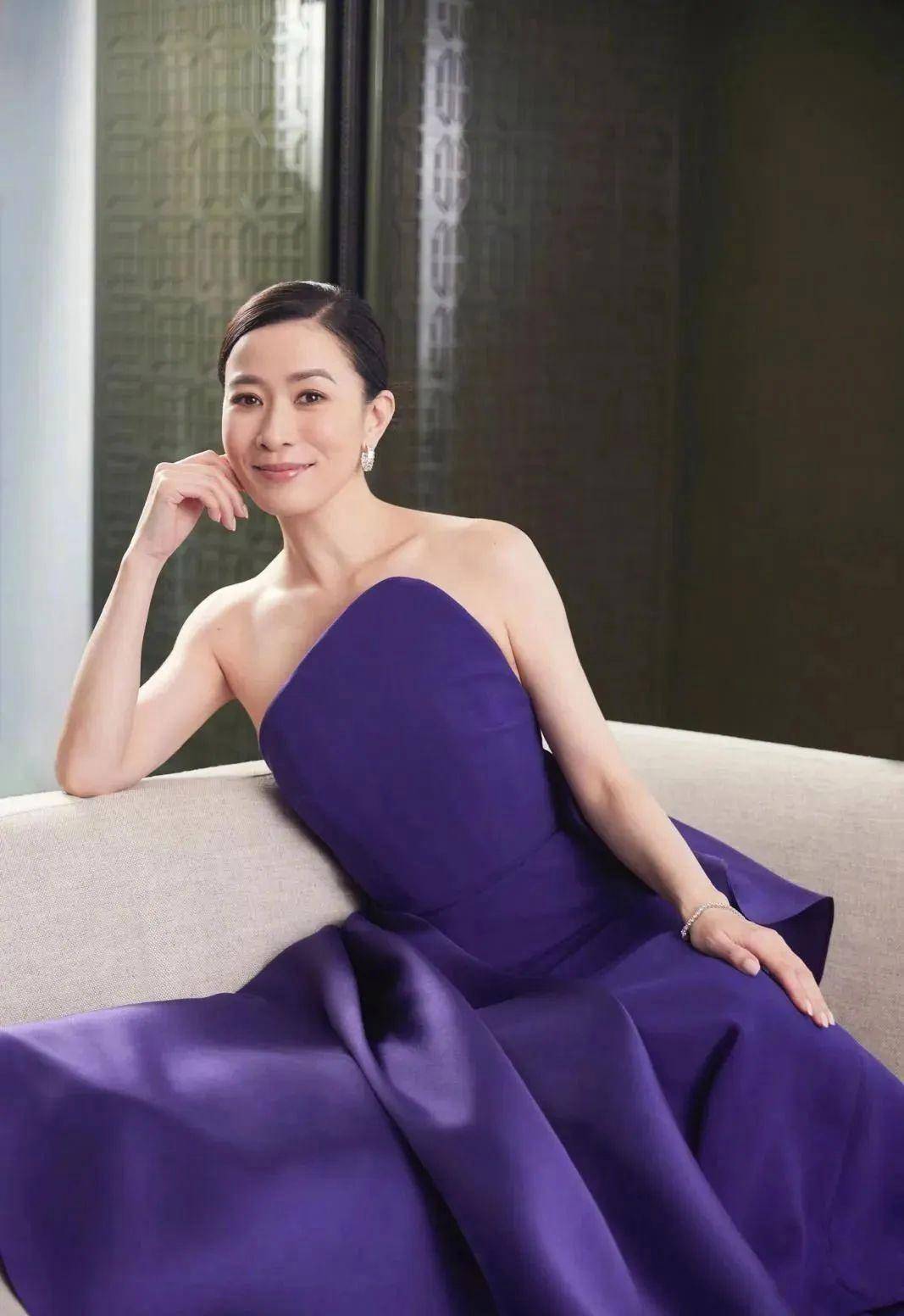 考古|TVB最后一位当家花旦佘诗曼：曾三封视后<strong></p>
<p>上海能源股票</strong>，如今50岁未婚独居靠自己活成女王