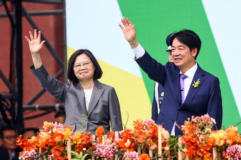 大陆军事实力全面碾压<strong></p>
<p>飞亚达股票</strong>，蔡正元：“台独”坐标锁定，3天足够统一