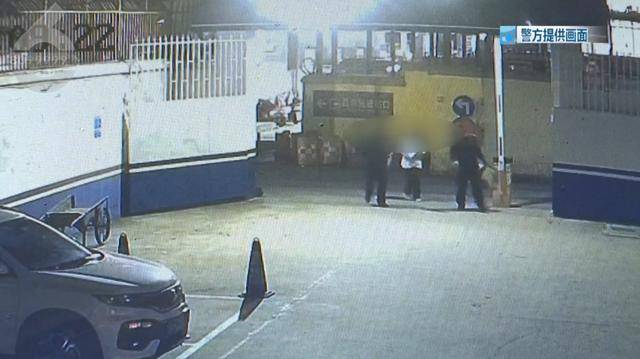 紧急！正要出站<strong></p>
<p>山西焦化股票</strong>，两名14岁少女在昆明火车站被民警拦截…